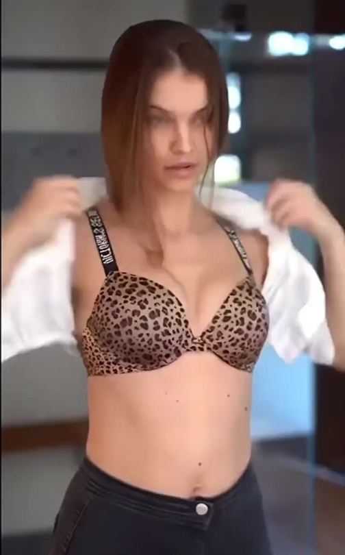 Barbara Palvin starpic.ru (150)