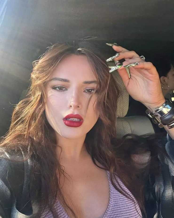 Bella Thorne